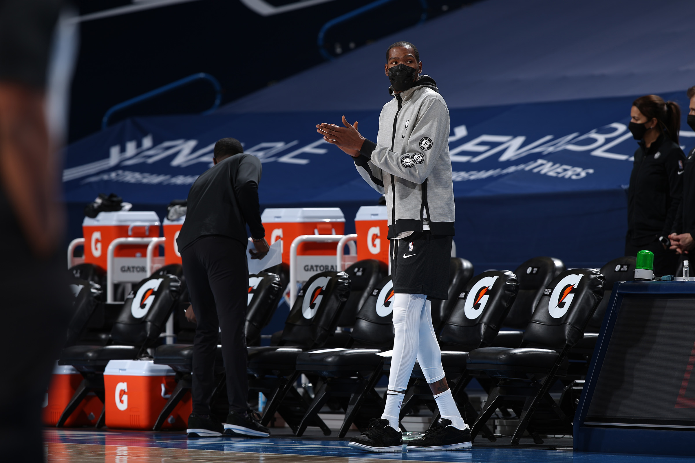 寨链接逾6 寨链接逾6